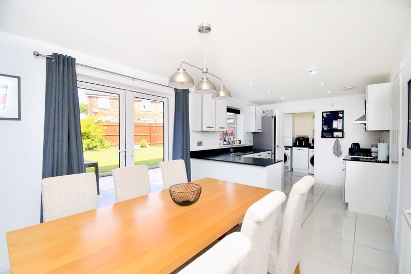 Kitchen / Dining Room- click for photo gallery